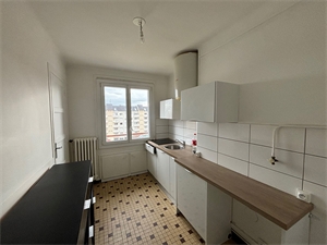 appartement à la vente -   42000  SAINT-ETIENNE, surface 66 m2 vente appartement - APR736236